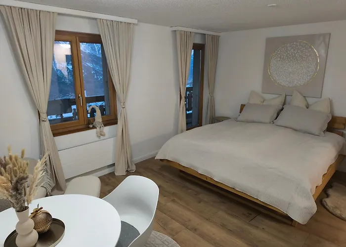 Panorama Apartment *